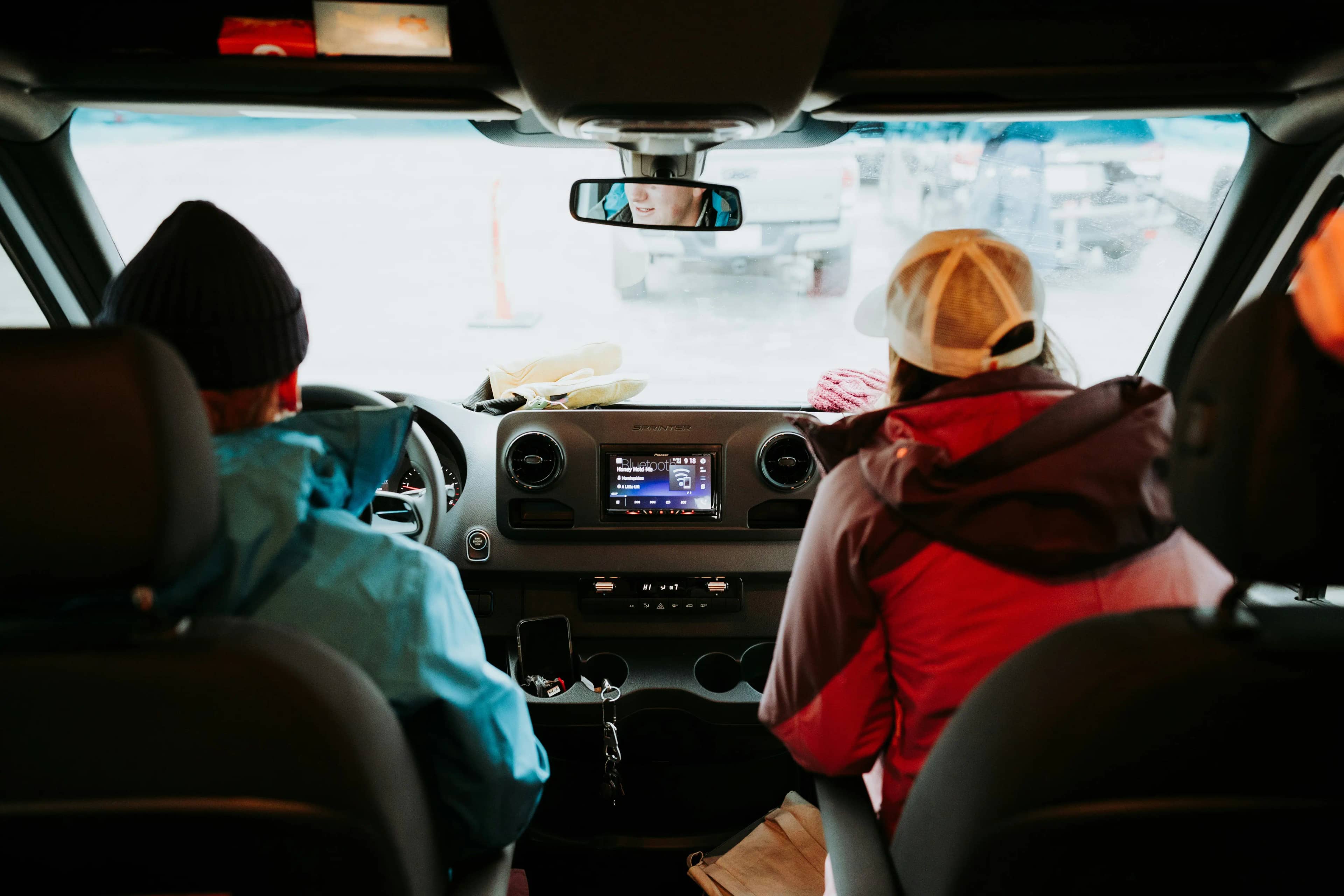 Réduire tes frais de trajet avec des apps de covoiturage