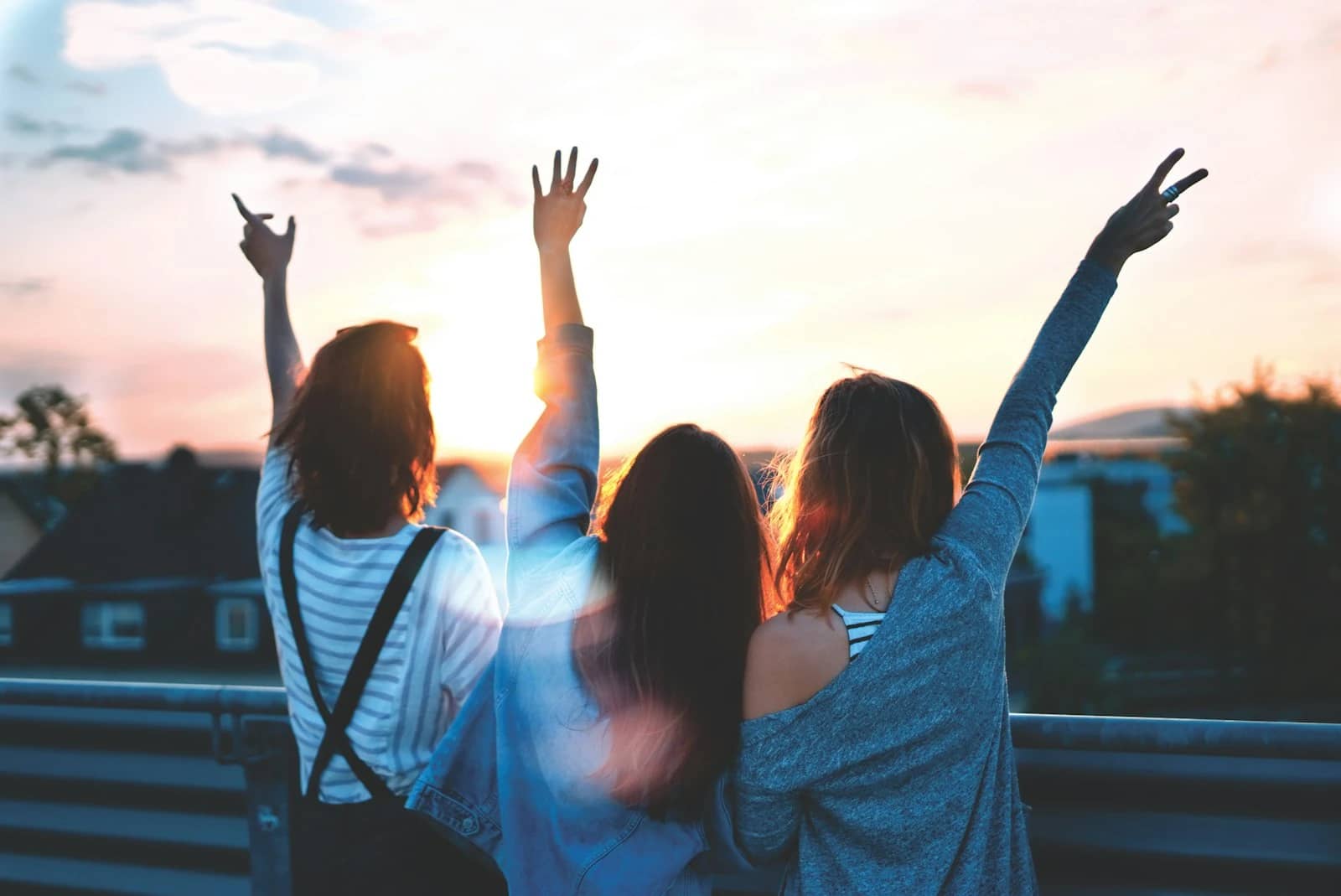 Soirées en amoureux moins chères : 5 applis
