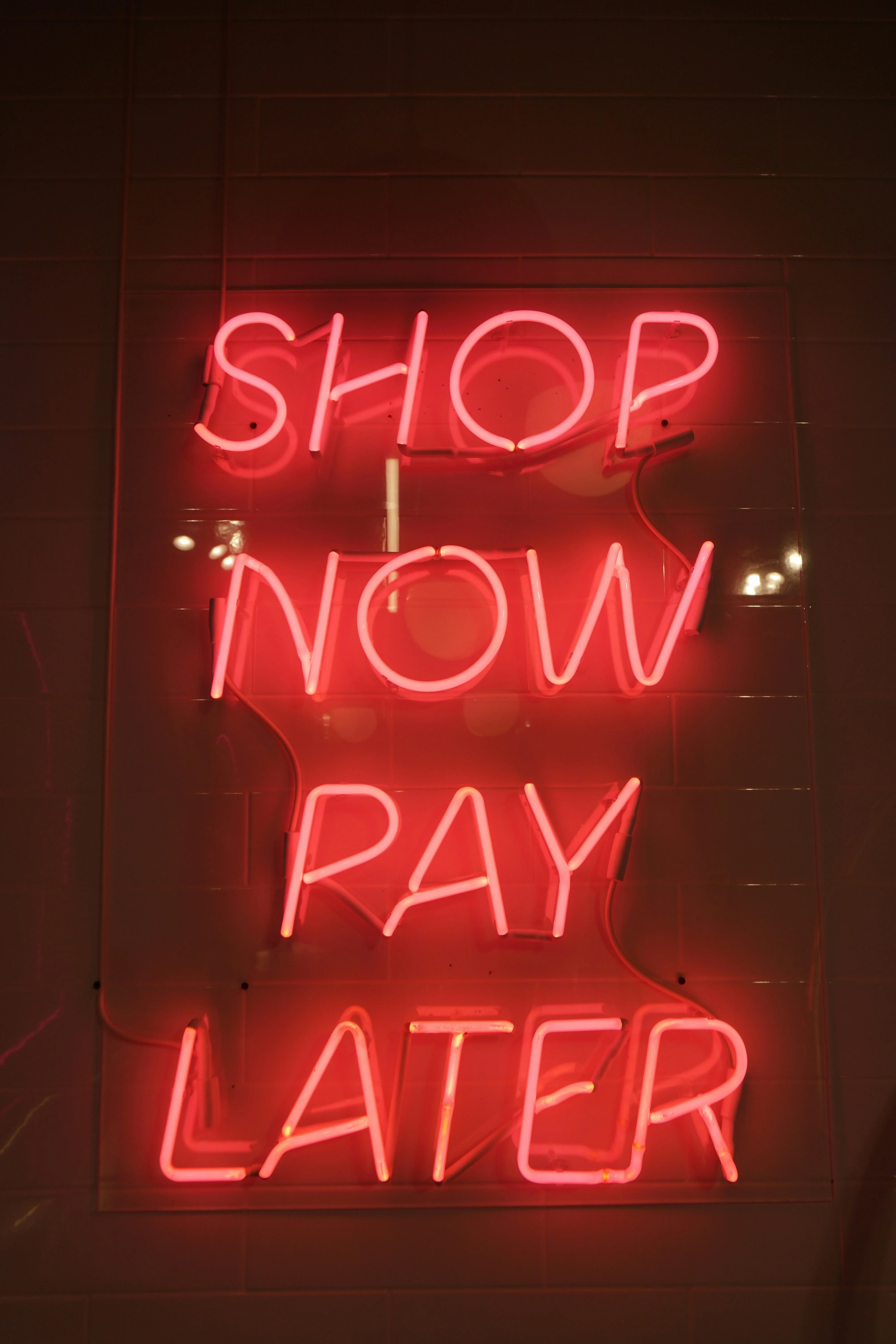Acheter Maintenant, Payer Plus Tard : Shopping Flexible ou Piège Financier ?