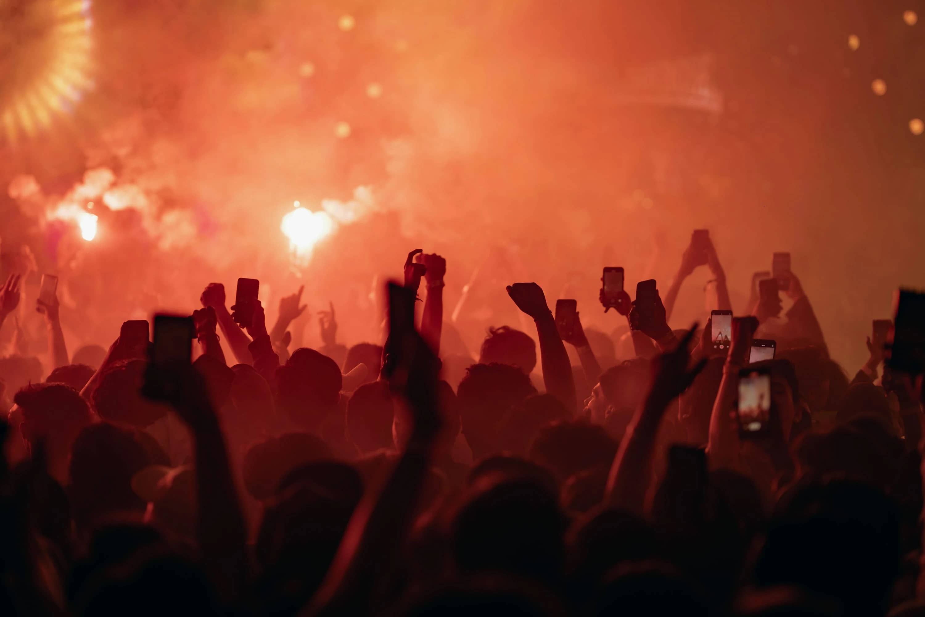 5 applis pour des sorties locales à petit prix