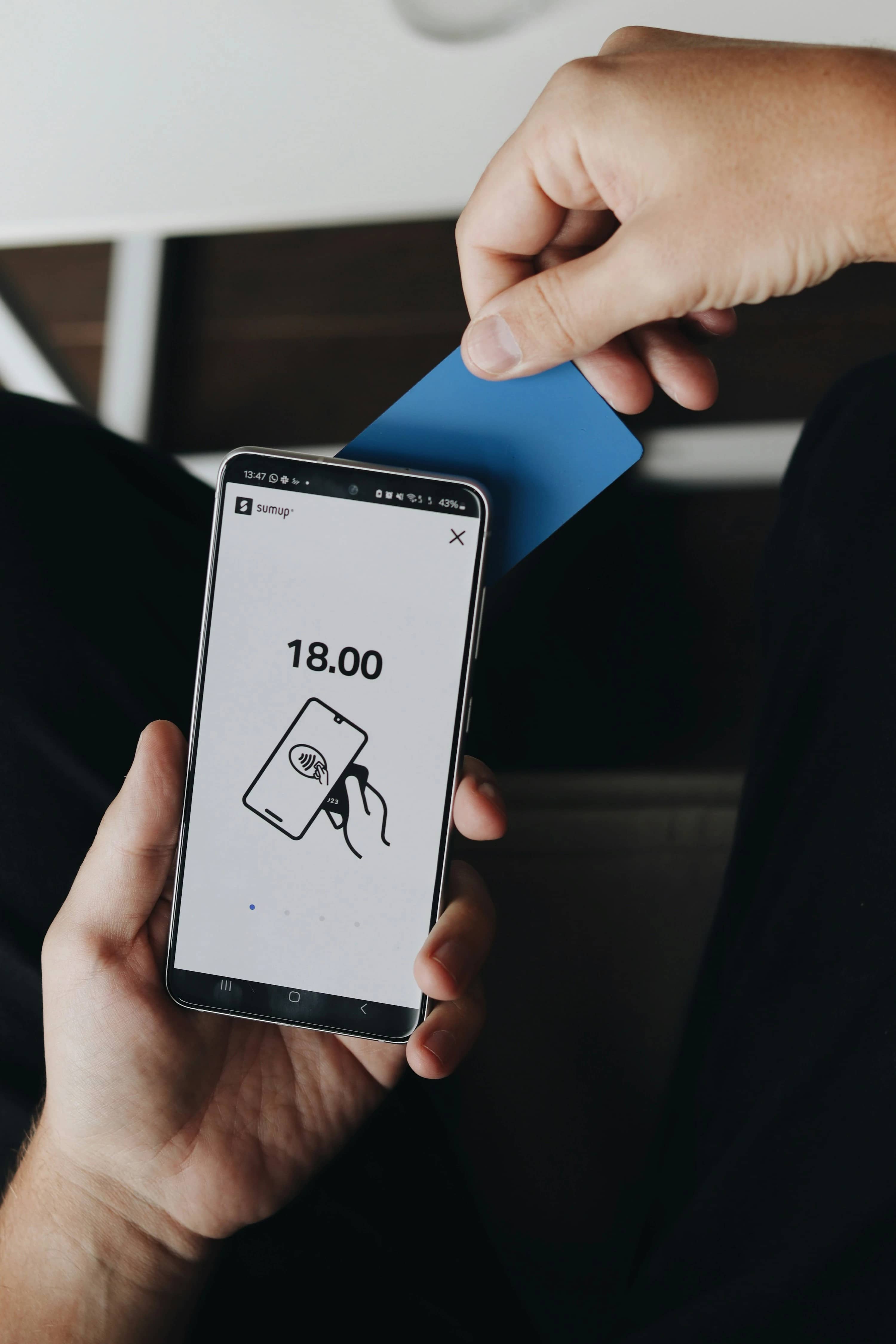 Suivre ses paiements sans contact par app